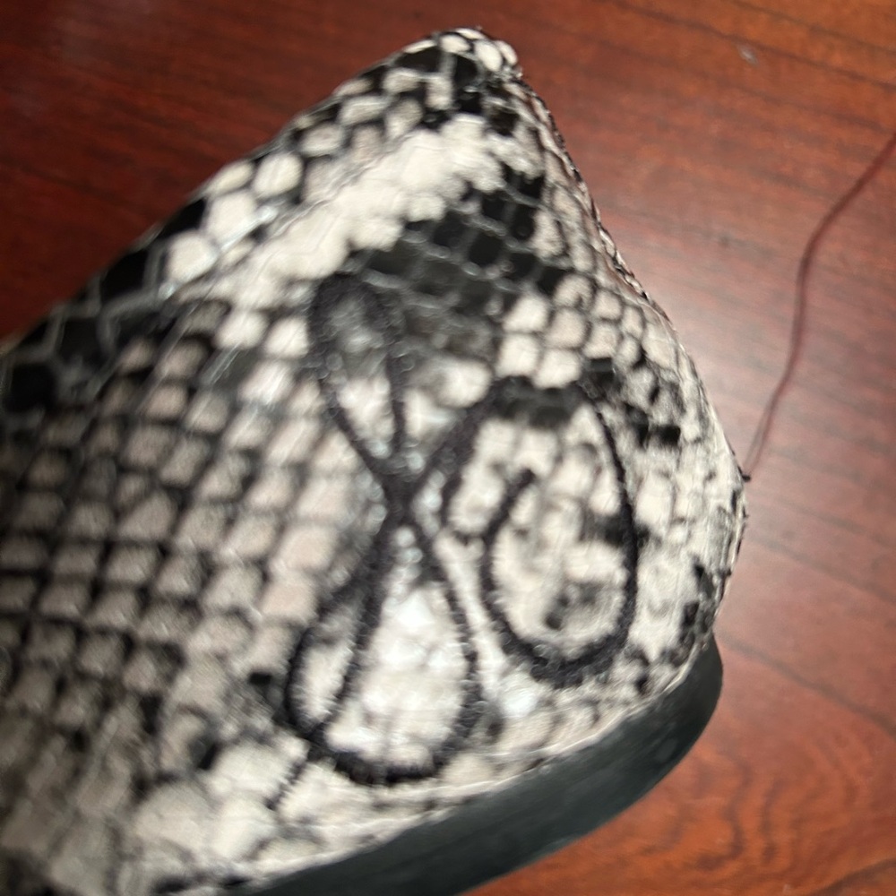 Sam Edelman Snake Print Flats with Black Bow - Picture 6 of 6